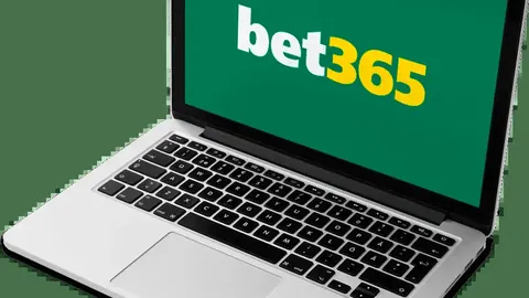 苏亚雷斯夏季可能告别马竞转投塞维利亚，马卡报称万达大都会球场两载征程结束